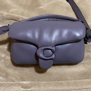 Coach Pillow Tabby 18